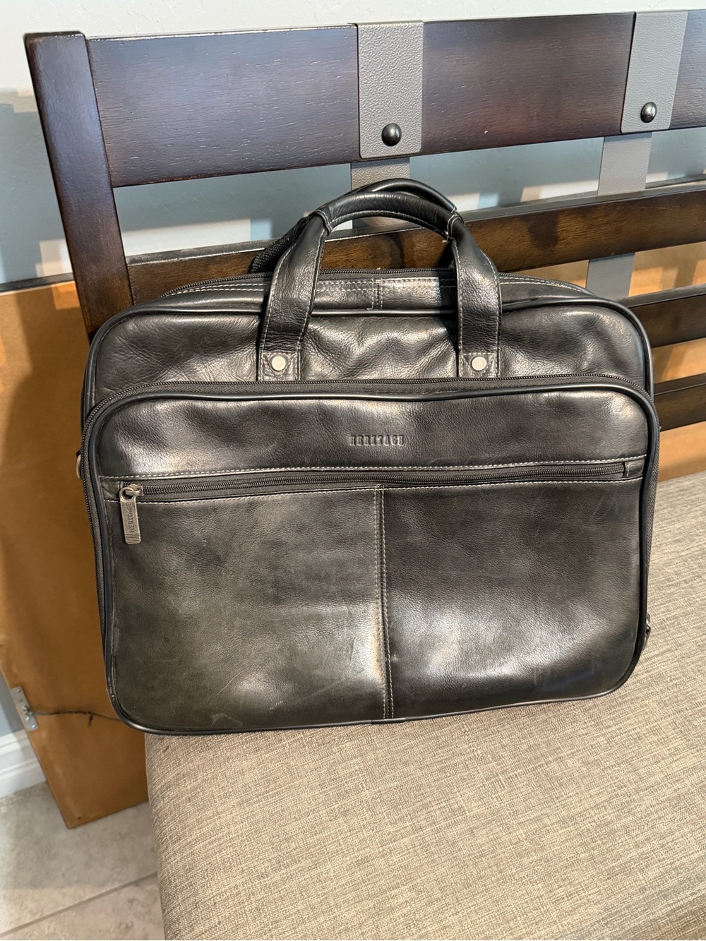 Heritage Black Leather Briefcase Laptop Bag - Black. Fits up to 14 inch laptop